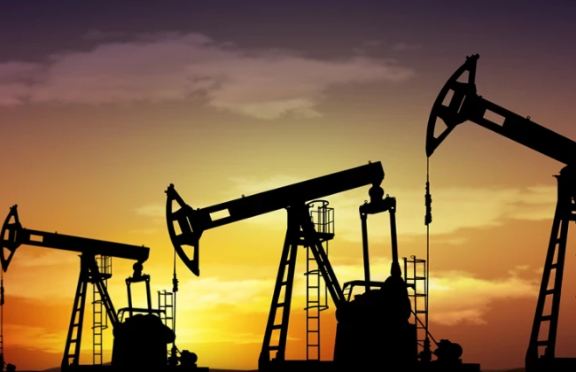 Preţurile petrolului au scăzut pe fondul prelungirii acordului comercial SUA–Mexic