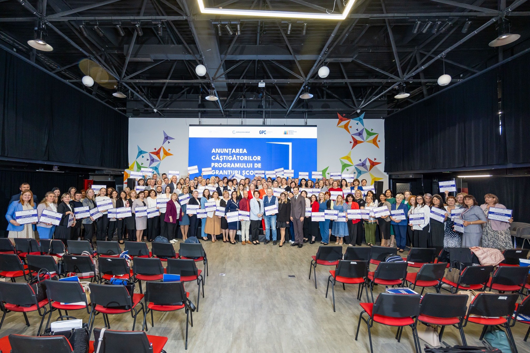 21 de școli din Moldova vor primi granturi de câte 36.000 de dolari pentru proiecte educaționale