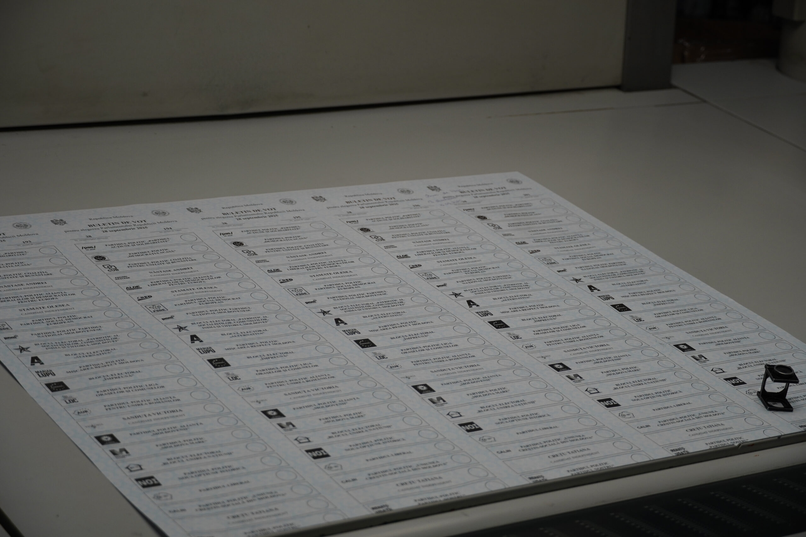 CEC anunță tirajul buletinelor de vot pentru diaspora: peste 860 de mii de exemplare sunt tipărite