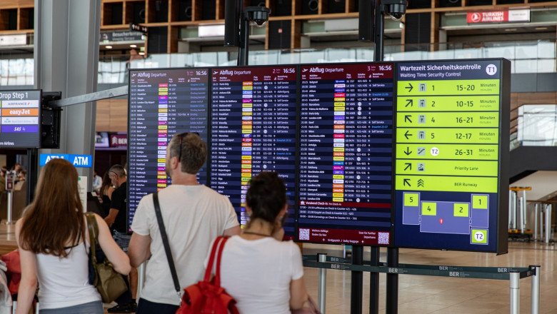 Zboruri perturbate în Berlin și Bruxelles după un atac informatic