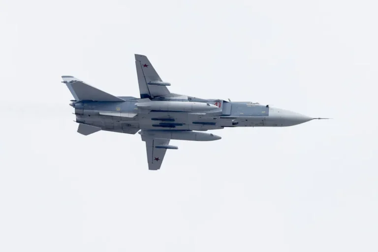 O dronă a pătruns în spațiul aerian al României. Patru avioane militare au fost ridicate de urgență