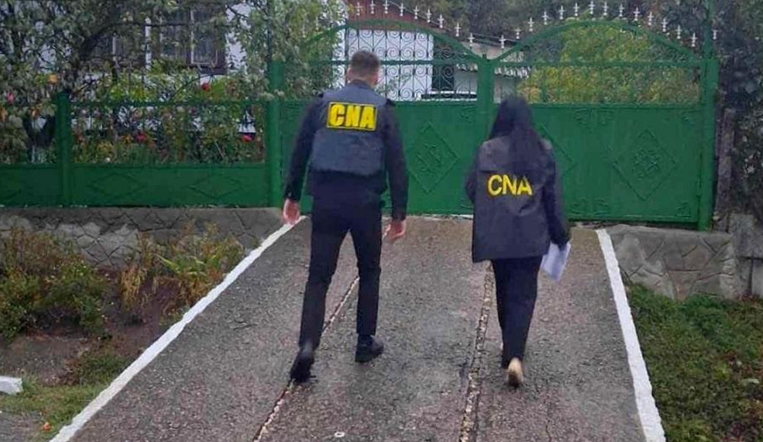 Percheziții în raionul Călărași într-un dosar de corupere electorală