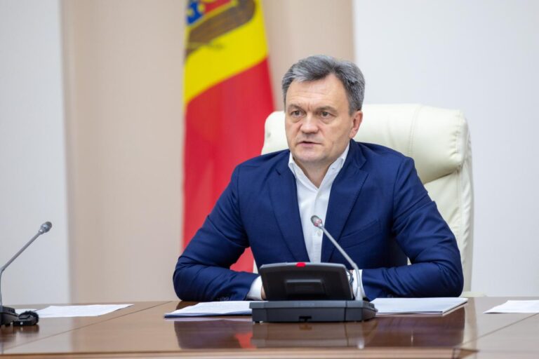 Dorin Recean: ”Mâine, Plahotniuc va fi adus în cătușe în Republica Moldova”
