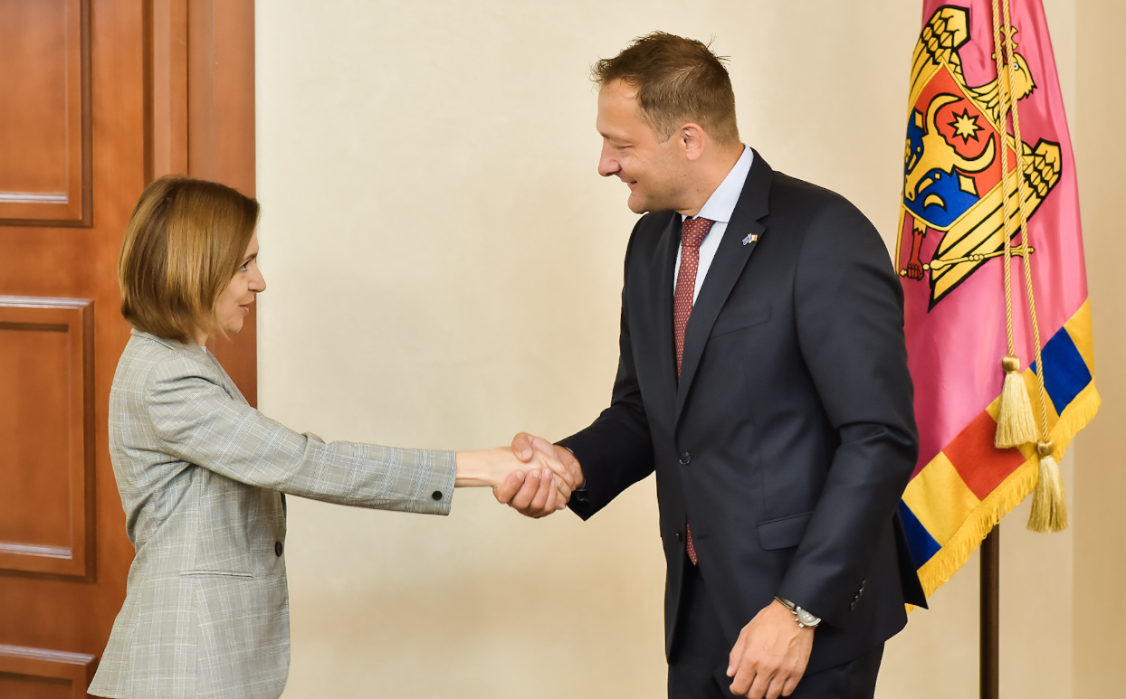Christophe Hansen și Maia Sandu, discuții despre facilitarea accesului produselor moldovenești pe piața UE