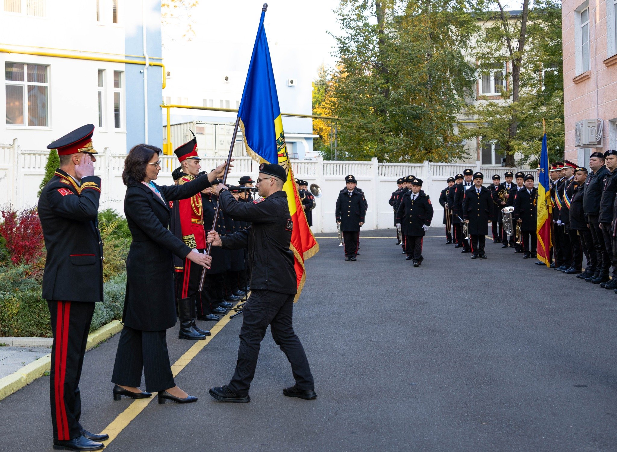 Trei carabinieri moldoveni, detașați în misiunea internațională KFOR din Kosovo