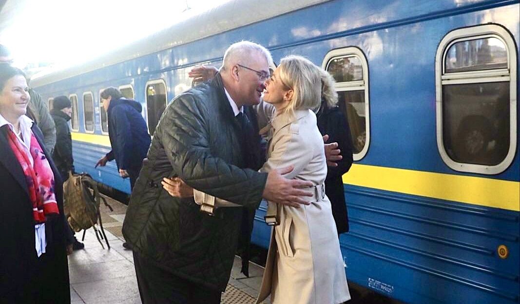Șefa diplomației europene, Kaja Kallas, a sosit la Kiev pentru discuții privind sprijinul acordat Ucrainei
