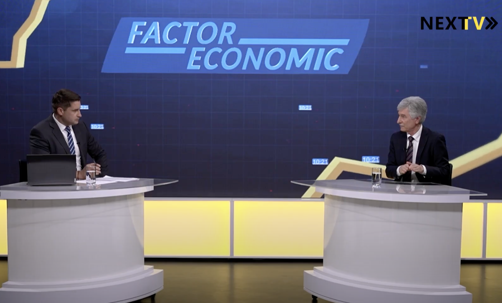 VIDEO Tot mai mulți moldoveni se afundă în datorii din neatenție și lipsă de educație financiară. Ce spun experții