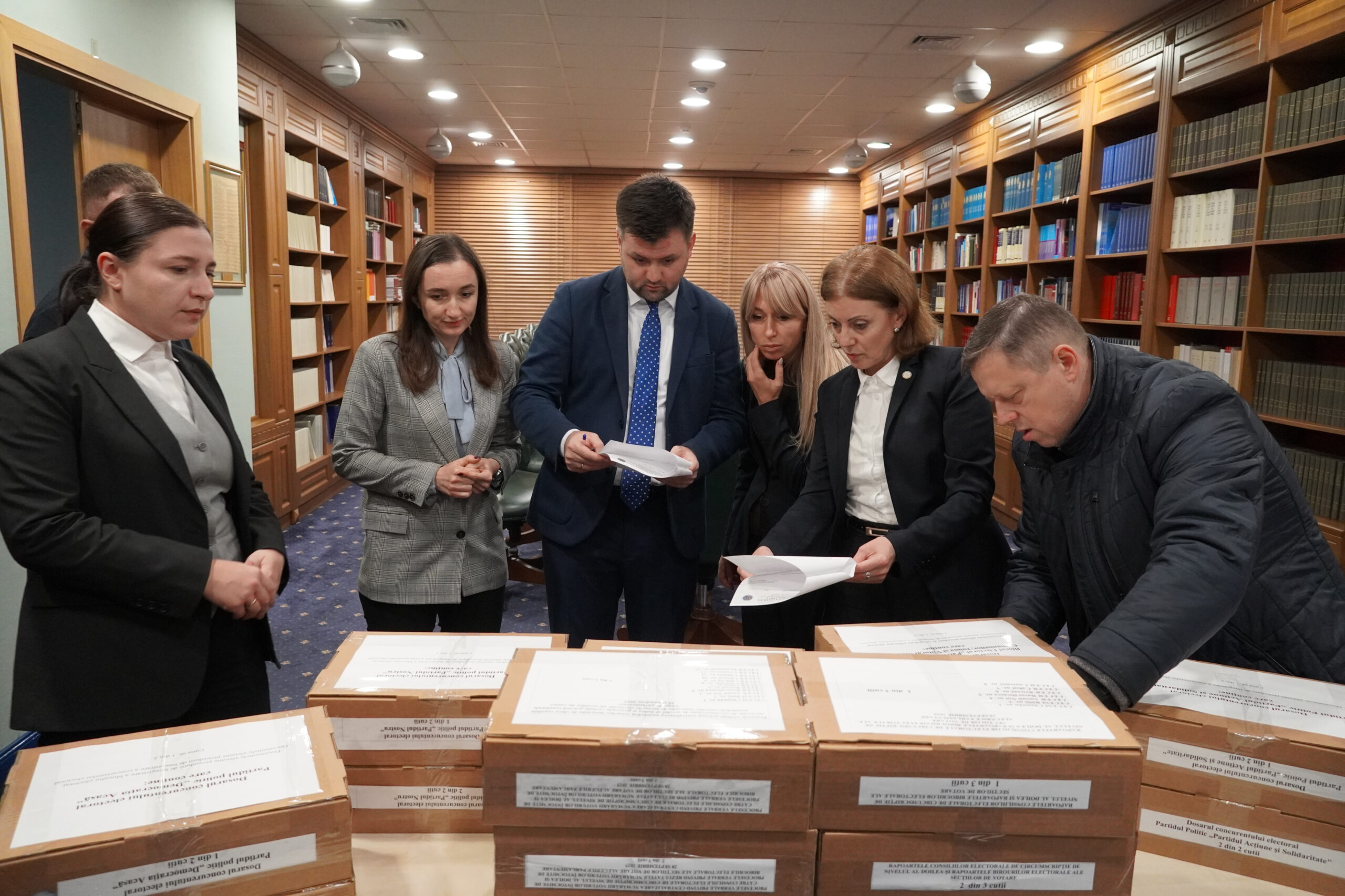 CEC a transmis Curții Constituționale documentele pentru validarea rezultatelor alegerilor parlamentare