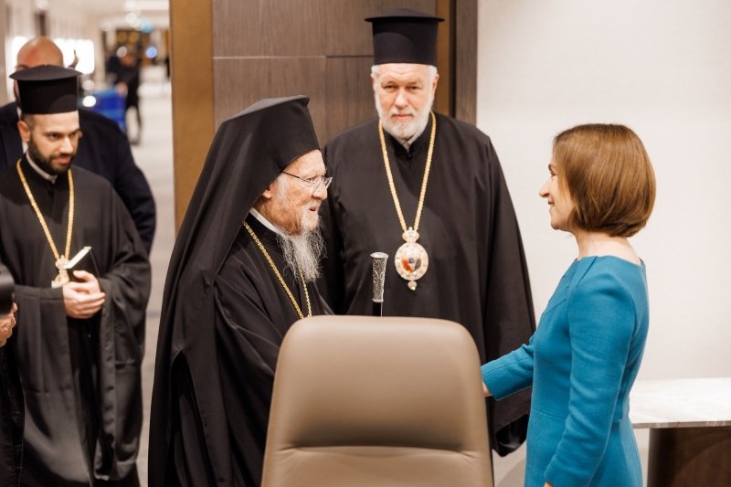 Maia Sandu s-a întâlnit la București cu Patriarhul Ecumenic Bartolomeu I