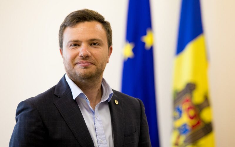 Sergiu Lazarencu părăsește Ministerul Mediului. Își va continua activitatea în calitate de deputat