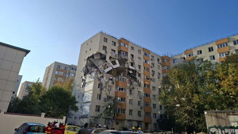 Trei persoane au murit în urma exploziei într-un bloc de locuințe din București