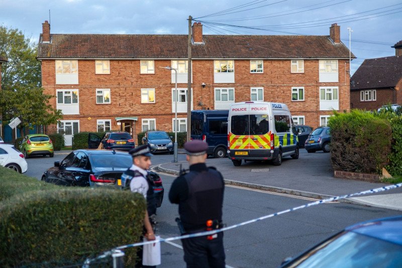 Atac mortal în vestul Londrei: un bărbat a fost ucis, alți doi sunt răniți după un atac cu cuțitul
