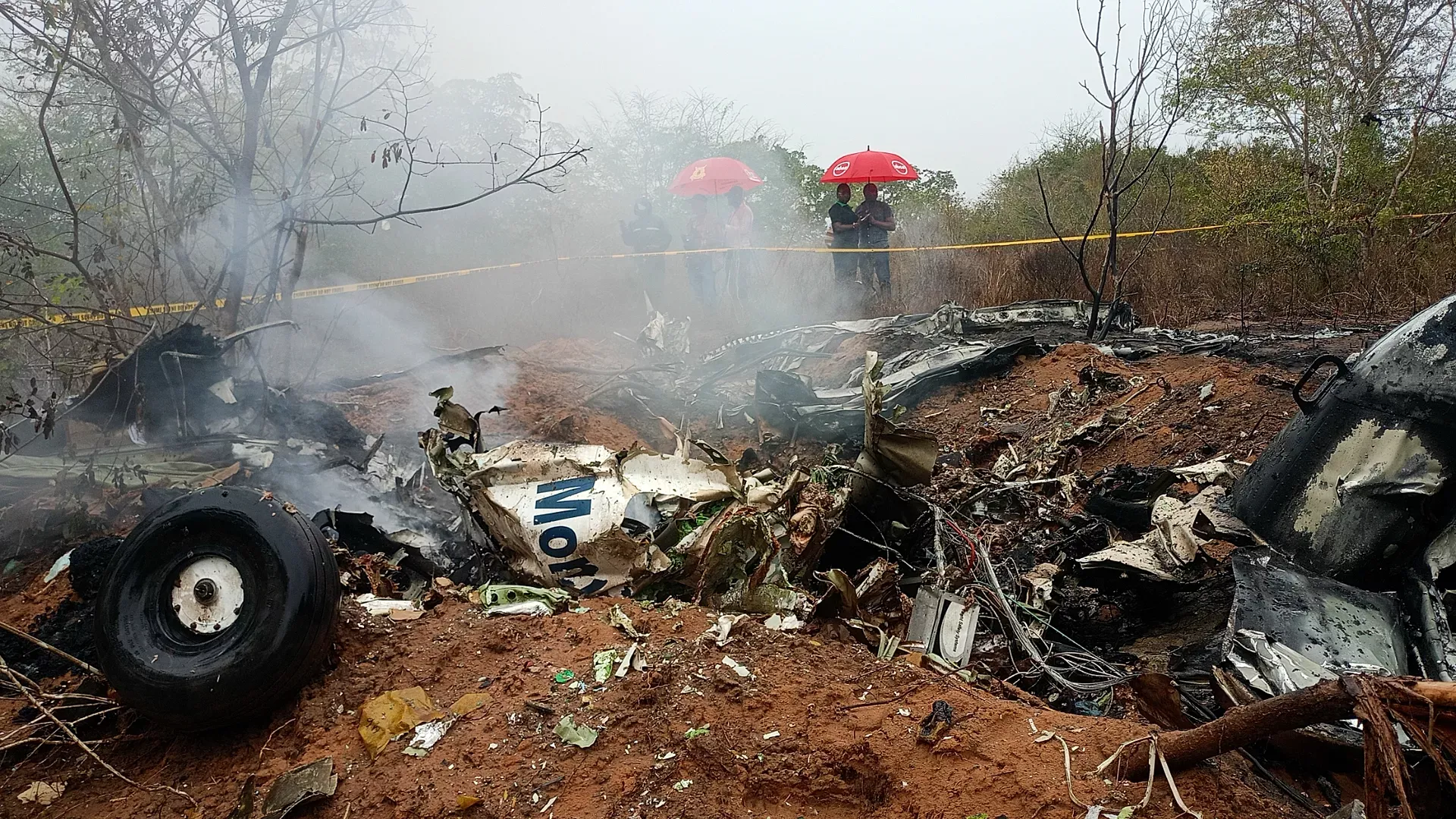 11 persoane, majoritatea turiști europeni, au murit după ce un avion de mici dimensiuni s-a prăbușit în Kenya
