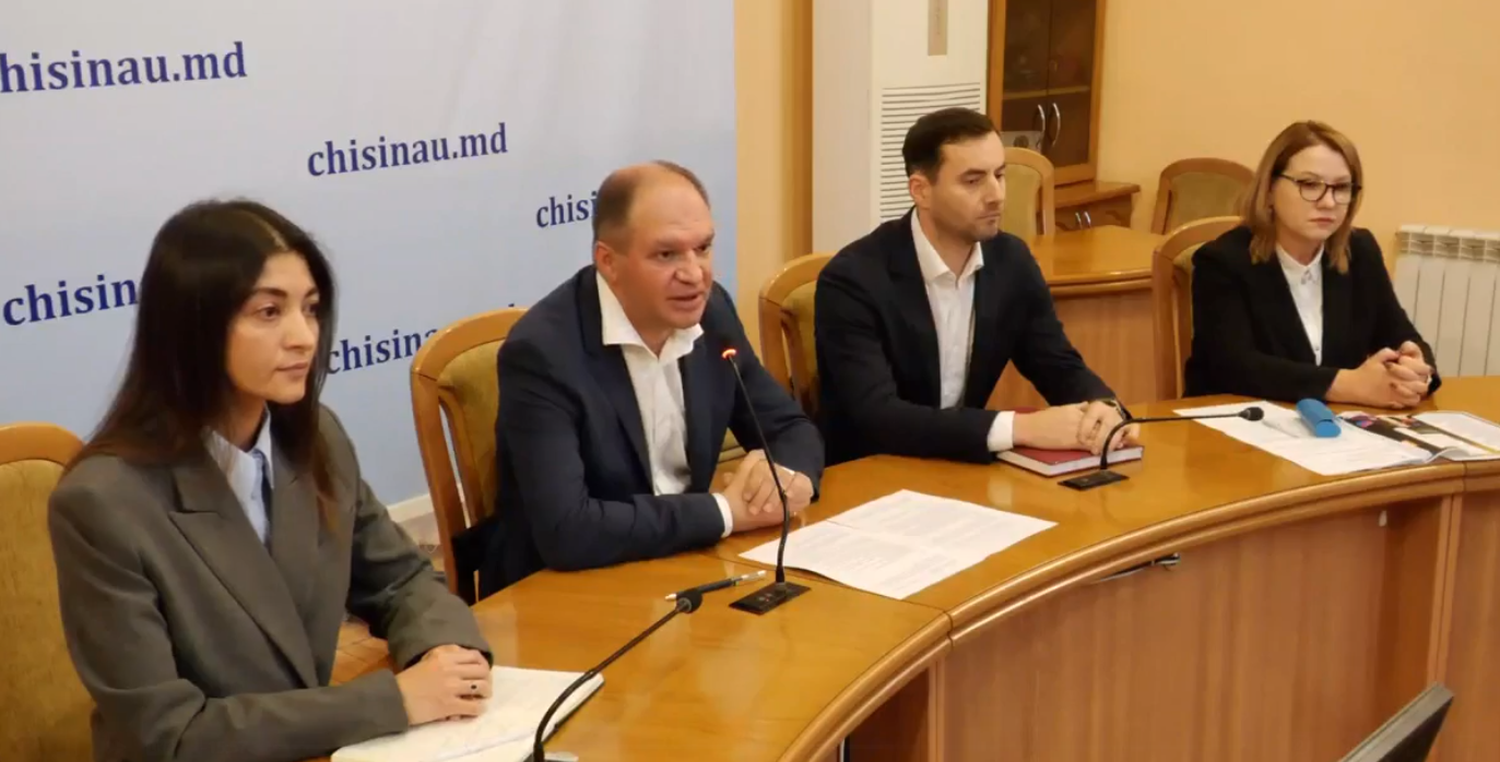 Primăria Capitalei rămâne fără doi viceprimari. Au ales fotoliul de deputat