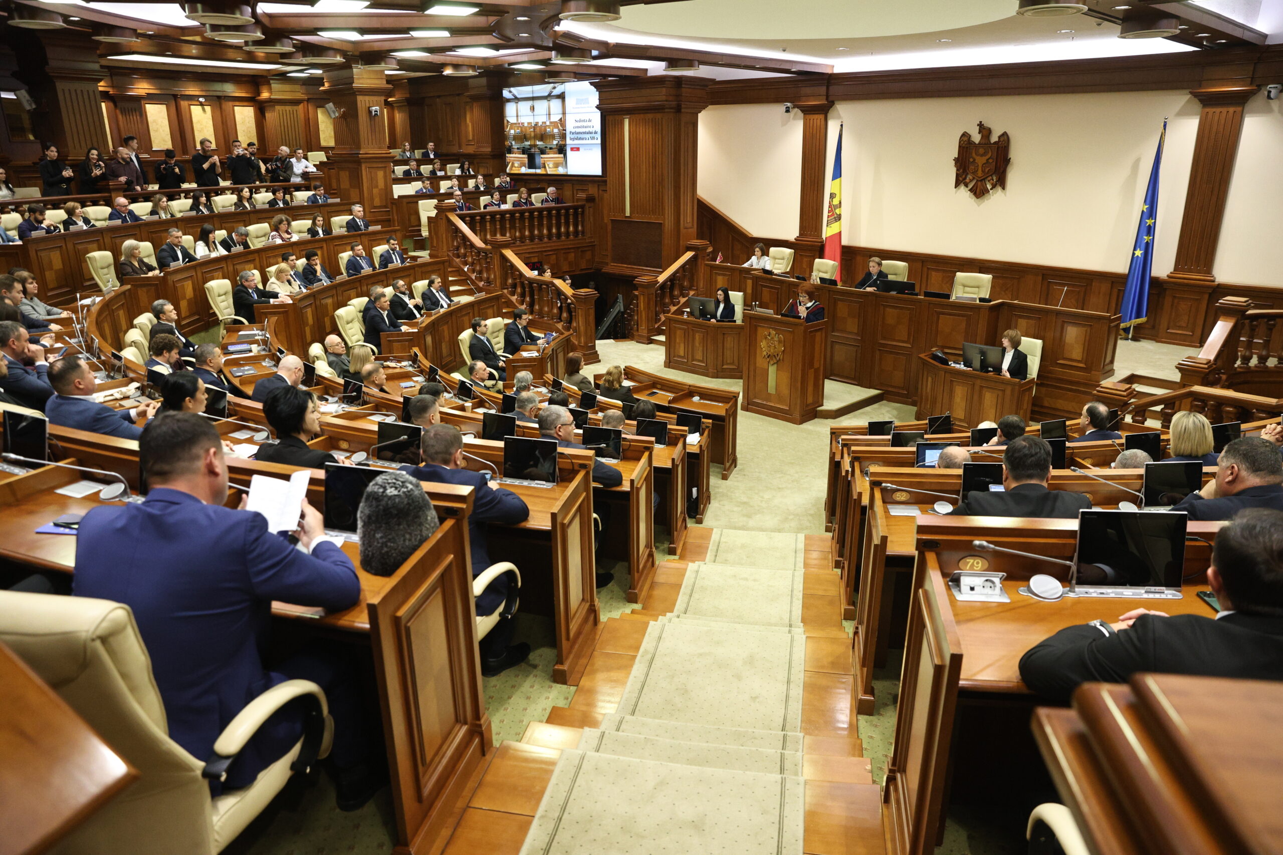 Vot în Parlament: Starea de urgență în domeniul energetic, înlocuită de starea de alertă