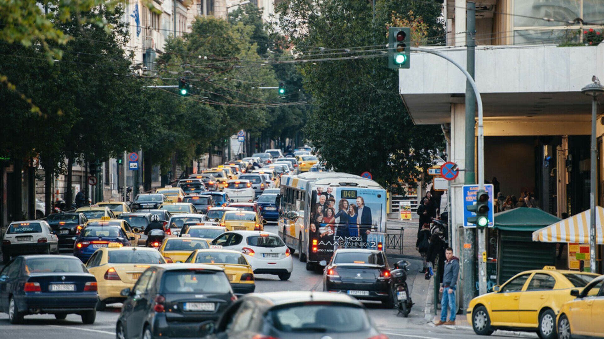 Atenționare de călătorie pentru Grecia: Se preconizează o grevă națională marți