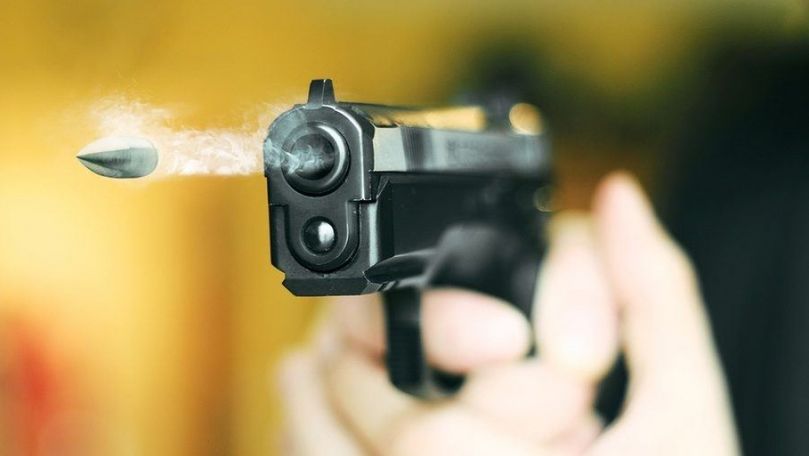Împușcături într-un apartament din Capitală. Poliția vine cu precizări
