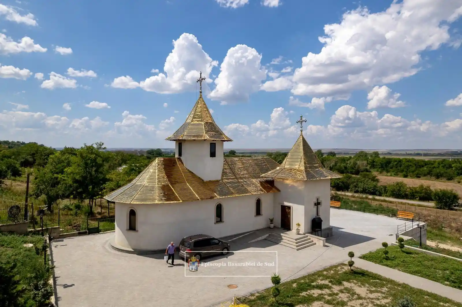 Casa Atelierelor și Trapeza Mănăstirii Eroilor Români din Ţiganca, R. Moldova, construită cu sprijinul financiar al DRP