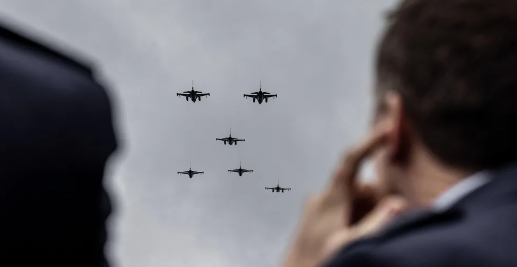 NATO începe luni exercițiul nuclear anual. Vor participa aproximativ 2.000 de soldați, 71 de avioane și 14 țări