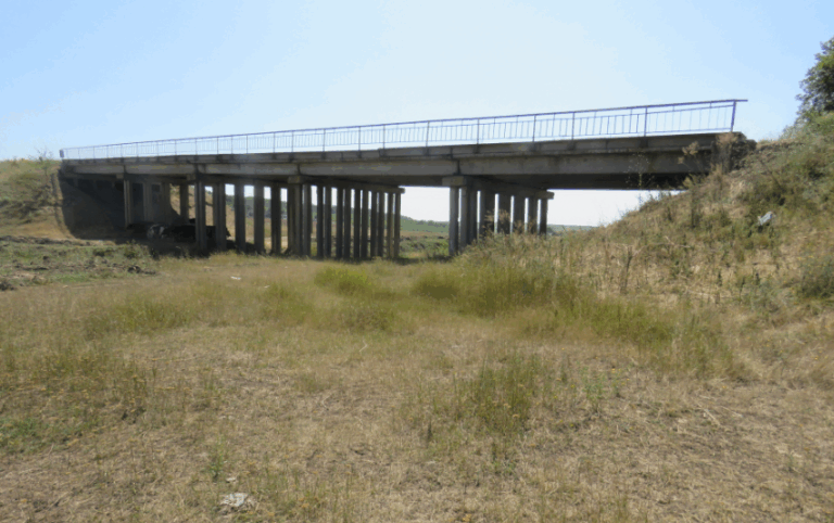 La Răuțel, Fălești, va fi construit un pod nou. AND inițiază procedura de achiziție pentru lucrările de reparație
