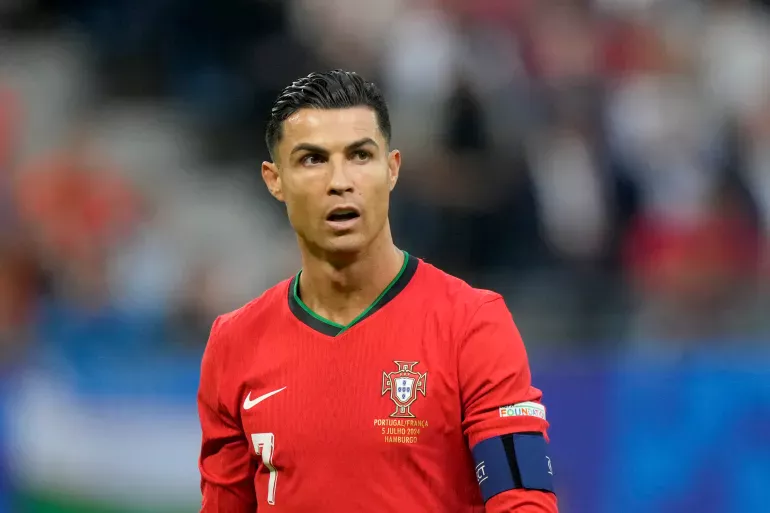 Cristiano Ronaldo, primul fotbalist din lume care a devenit miliardar, potrivit Bloomberg