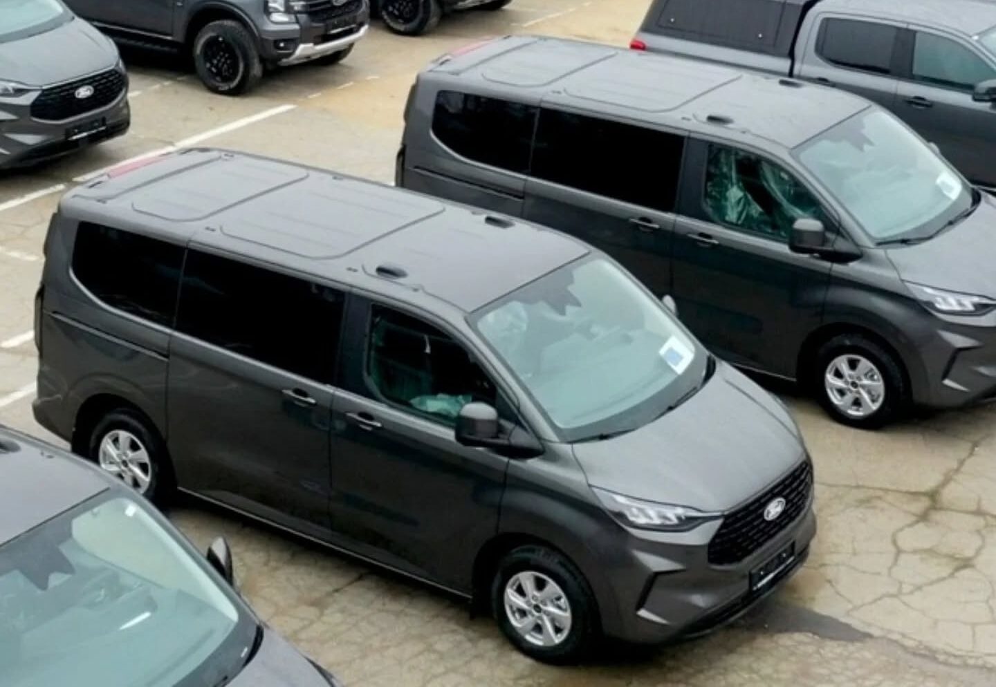 FOTO Armata Națională a Republicii Moldova a primit 66 de vehicule oferite de Uniunea Europeană