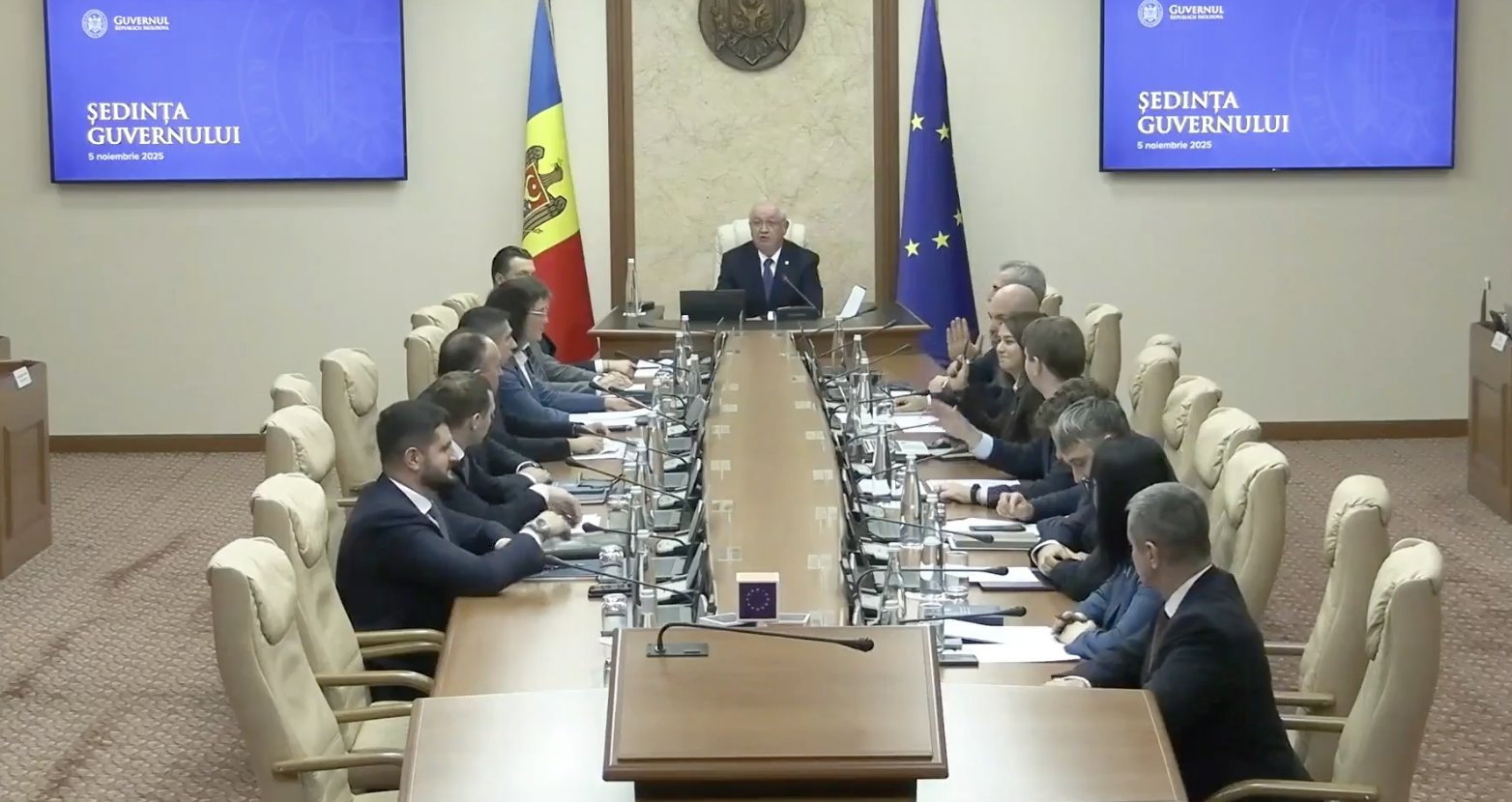 Cabinetul de miniștri condus de Alexandru Munteanu s-a întrunit în prima ședință de Guvern