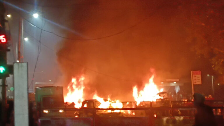 Explozie puternică la intrarea într-o stație de metrou din New Delhi. Autoritățile au declanșat alertă maximă