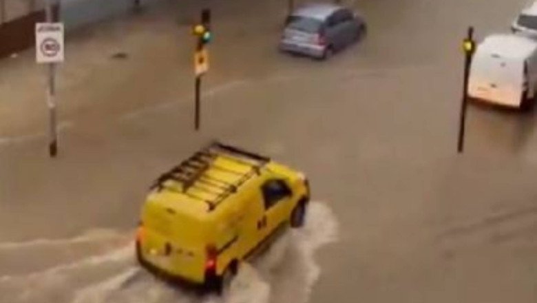 Inundații severe în Spania: Catalonia și Insulele Baleare sub apă după ploi torențiale