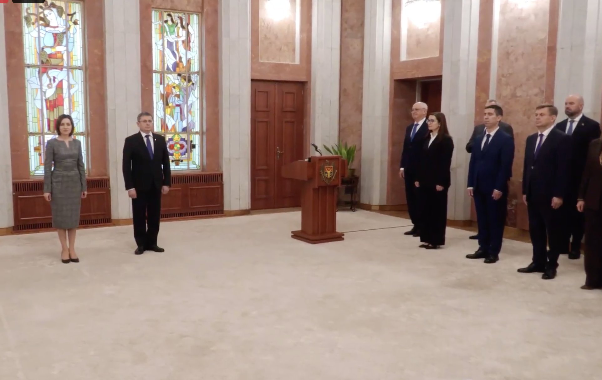 LIVE Guvernul condus de Alexandru Munteanu depune jurământul la Președinție