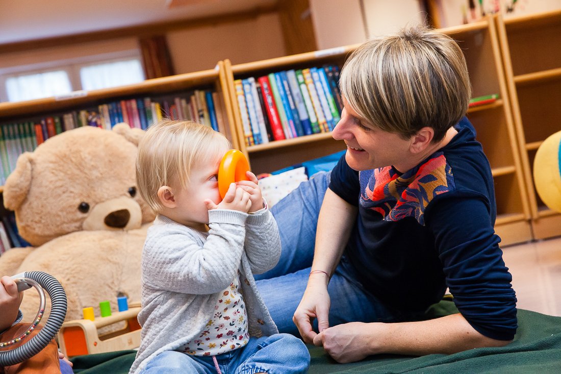 Autoritățile lansează instrumente pentru copii cu dificultăți de dezvoltare