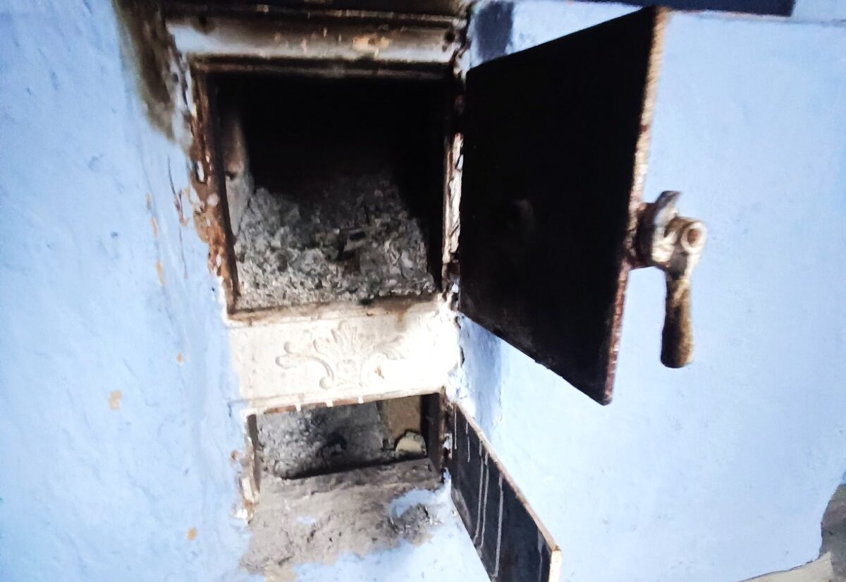 Două persoane, dintre care o minoră, intoxicate cu monoxid de carbon la Nisporeni