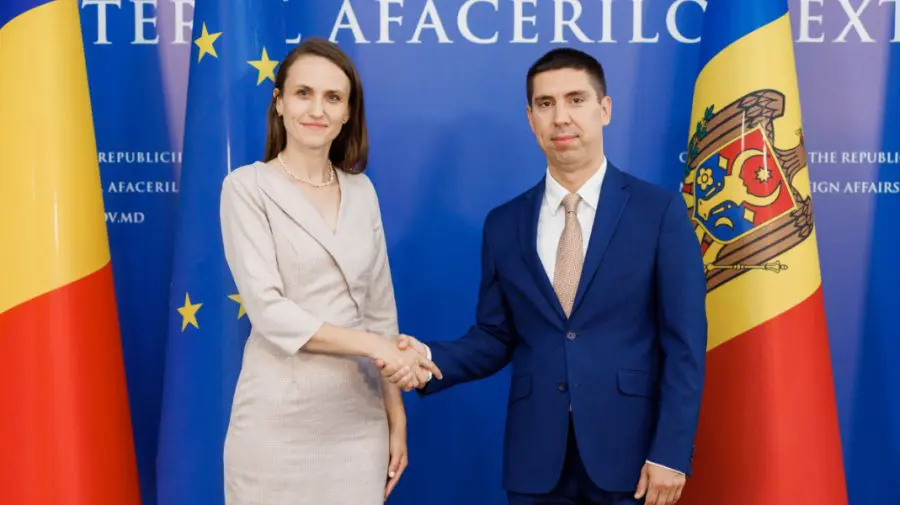 Ministra de Externe a României, Oana-Silvia Țoiu, efectuează o vizită de lucru la Chișinău