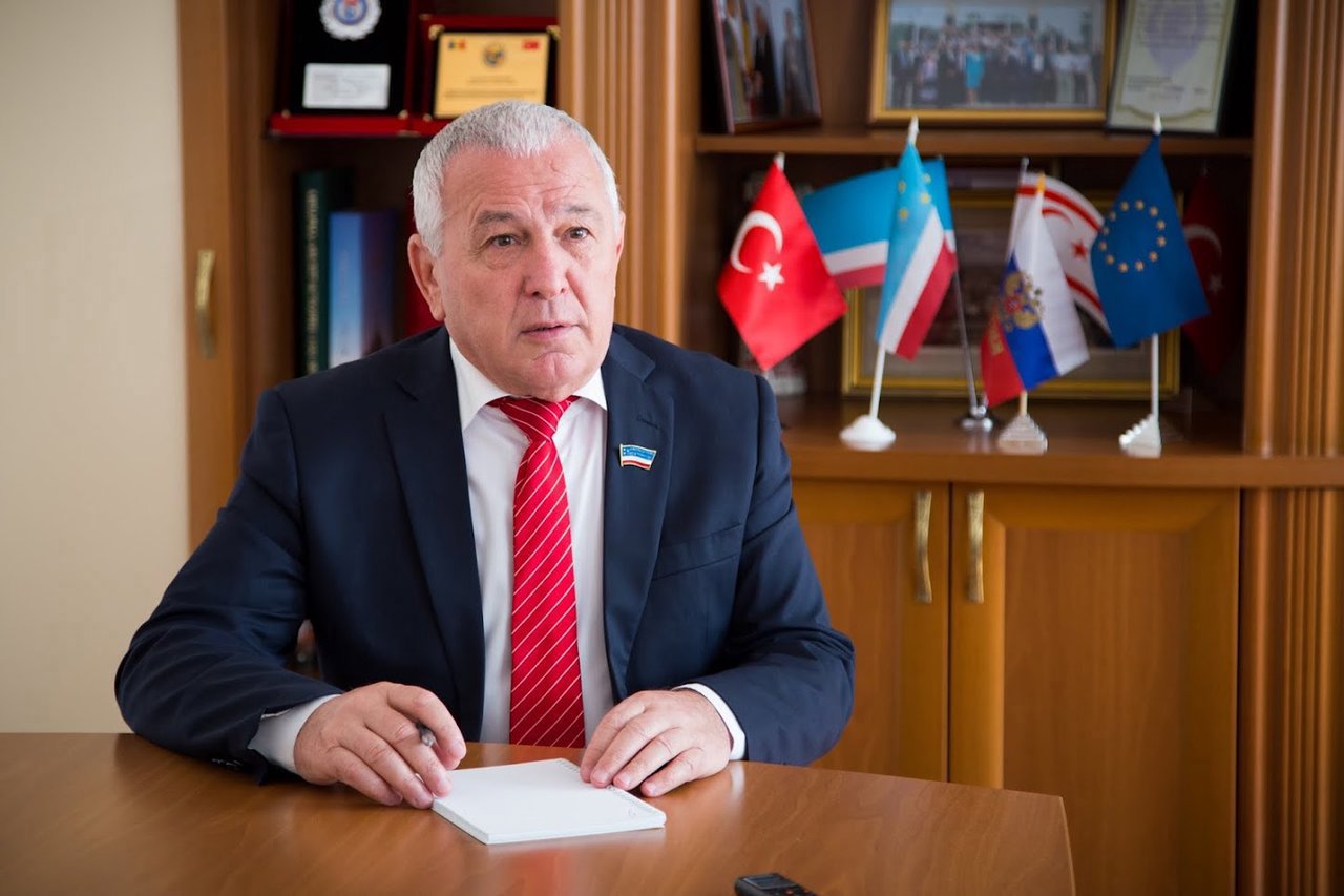 Dmitri Constantinov, condamnat la 12 ani de detenție, a fost anunțat în căutare de Poliție