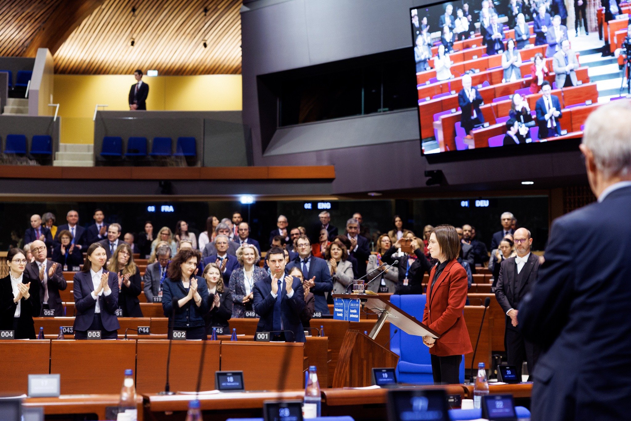 Sandu la APCE:  Europa se confruntă cu două războaie – unul care distruge orașe și altul care erodează democrațiile