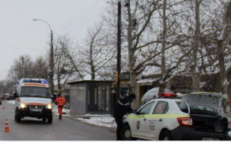 Basareabeasca: O fetiță de 9 ani a ajuns la spital după ce a fost lovită de o ambulanță