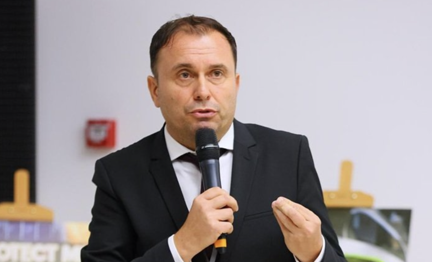 Expert antidrog: părinții pot depista la timp consumul de droguri la minori prin dialog și atenție