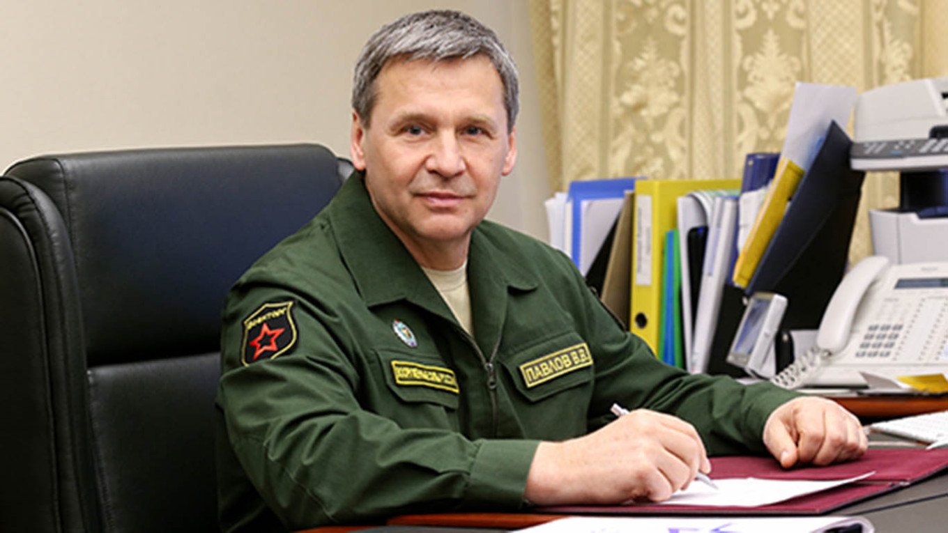 Un grup de oameni de afaceri ruși au fost acuzați de furtul a cel puțin 2 miliarde de ruble din bugetul armatei ruse