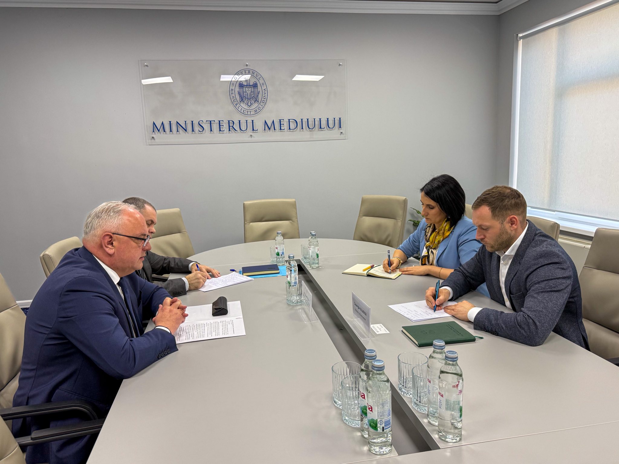 Ucraina anunță că sursa poluării râului Nistrului a fost stopată