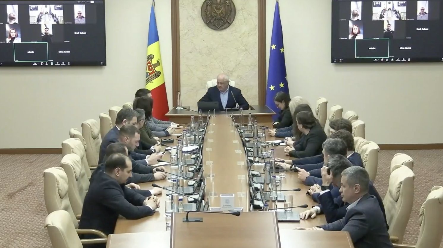 Moldova iese din starea de urgență în sectorul energetic instituită pe fondul avarierii liniei electrice de Moscova