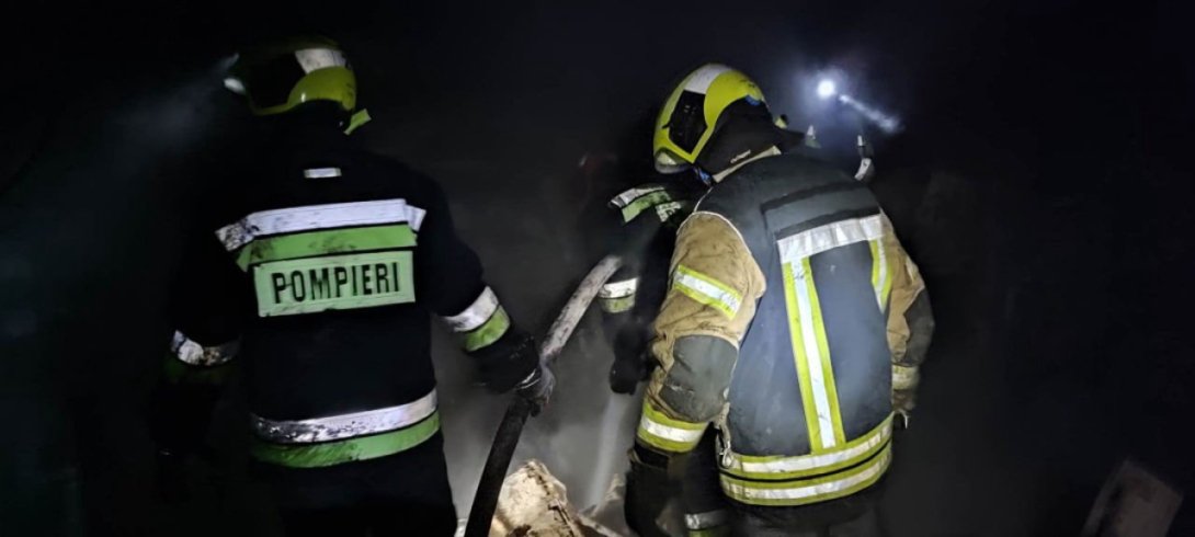 Două persoane au suferit arsuri grave după incendii în raioanele Nisporeni și Rîșcani