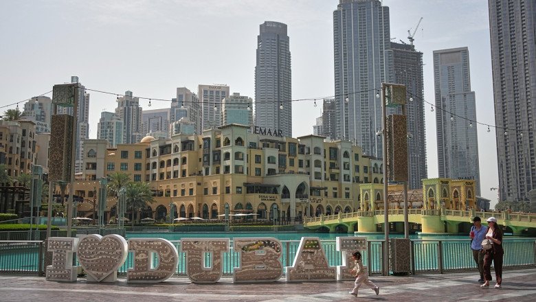 Cei 82 de moldoveni reveniți din Dubai au ajuns acasă cu bilete uriașe. Autoritățile vor sesiza Consiliul Concurenței