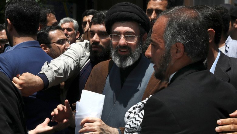 Iranul are oficial un nou lider suprem. Mojtaba Khamenei, fiul ayatollahului Ali Khamenei, ales în această funcție