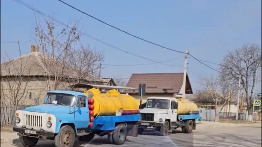 Școlile din Bălți trec la lecții online, după ce orașul a rămas fără apă în urma poluării Nistrului