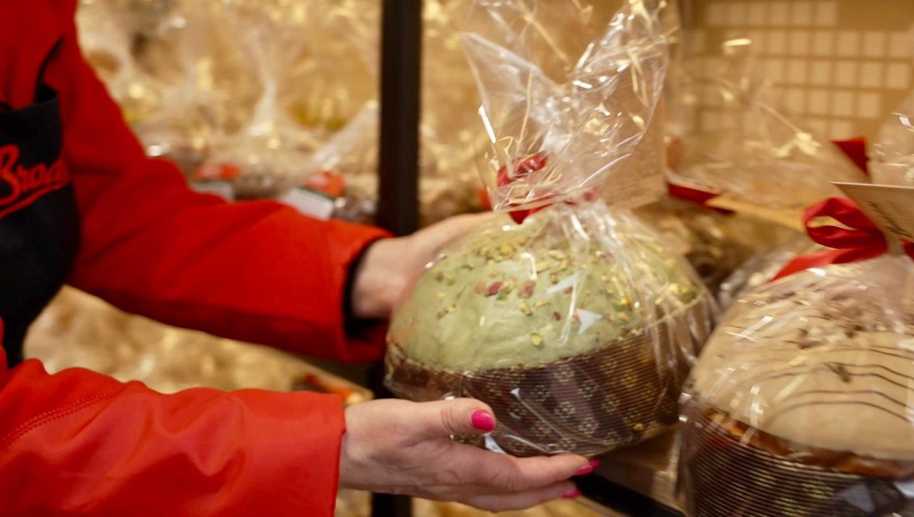 (P) Cozonaci de Paște și tradiții autentice de la Brodețchi