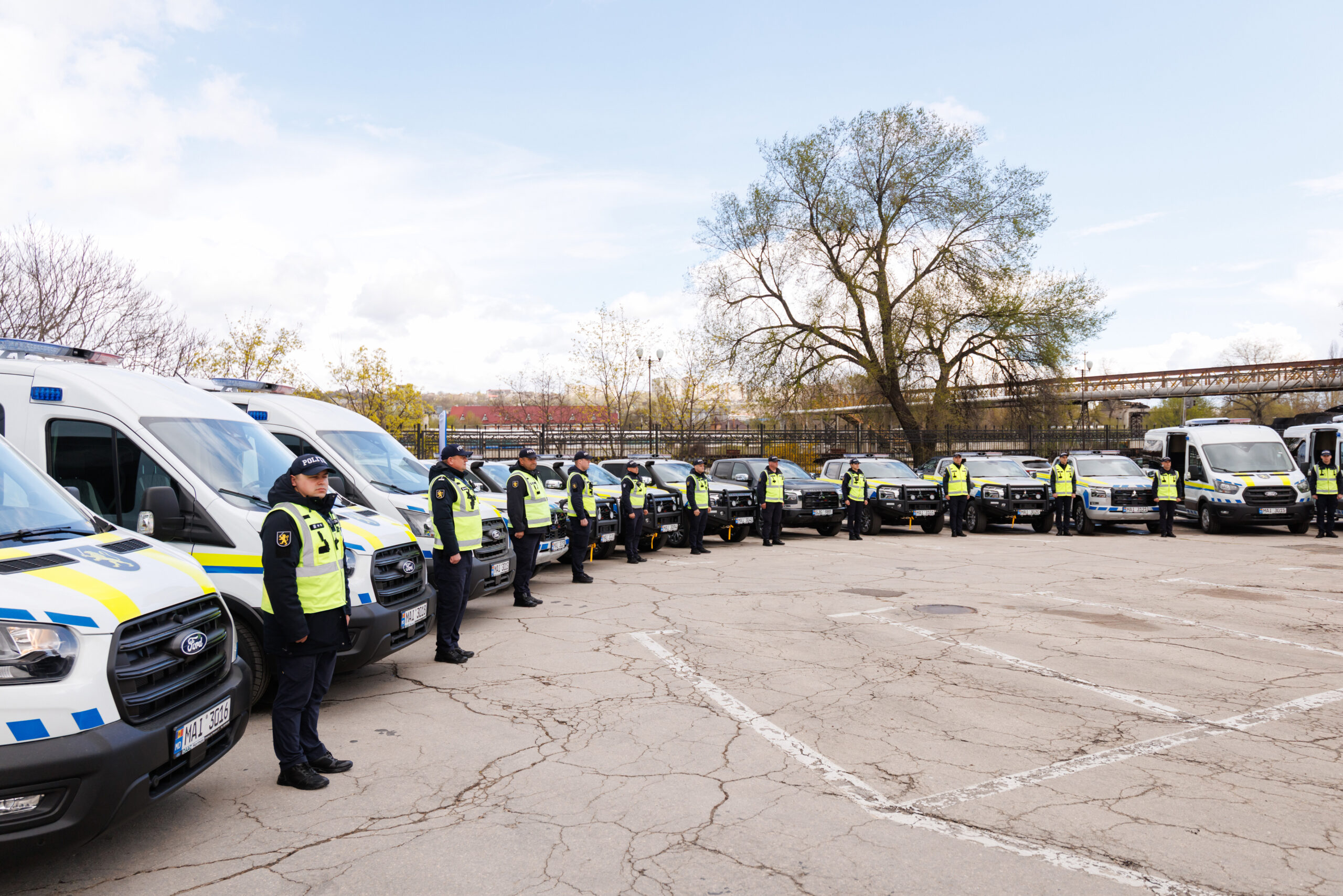 Vehicule, de peste un milion de dolari, a primit Poliția Republicii Moldova: ,,Îmbunătățesc siguranța cetățenilor”