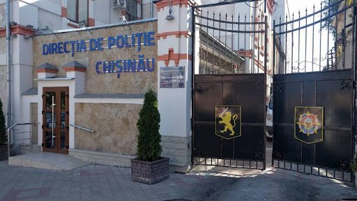 Percheziții la Inspectoratul de Poliție Botanica într-un dosar de corupție