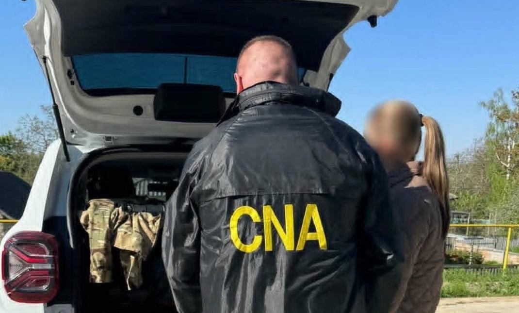 Percheziții la Inspectoratul pentru Protecția Mediului din Ocnița. Șefa și doi inspectori superiori, reținuți