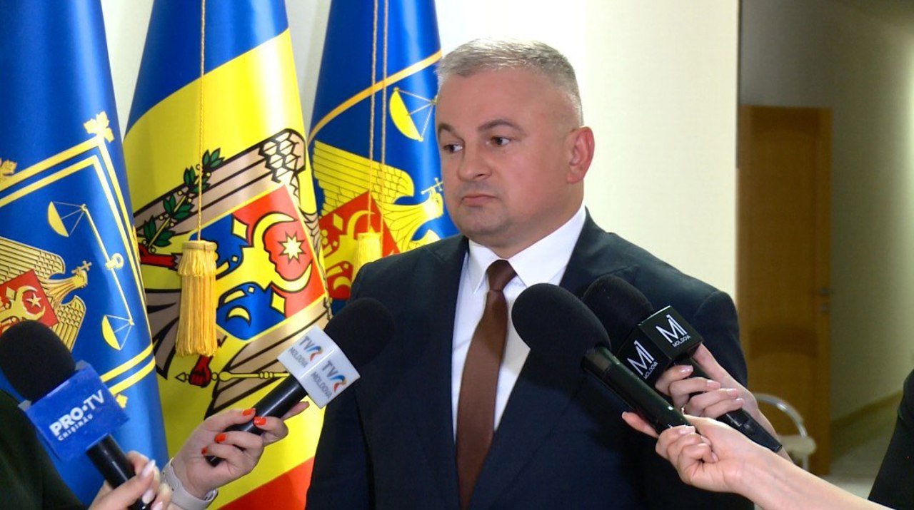 Mandatul noului procuror general trebuie să înceapă cu restructurarea și curățarea sistemului, afirmă un expert