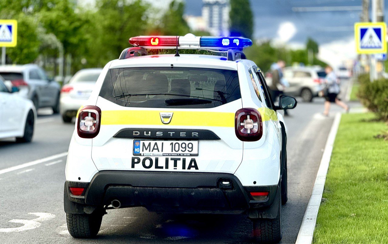 Polițiștii din întreaga țară își vor comemora colegii decedați. Sirenele autospecialelor vor răsuna la ora 09:00